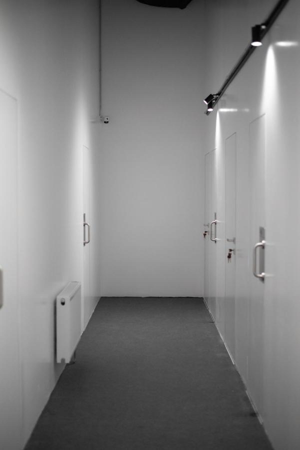 Capsule Hotel Constellation 91 Львов Экстерьер фото